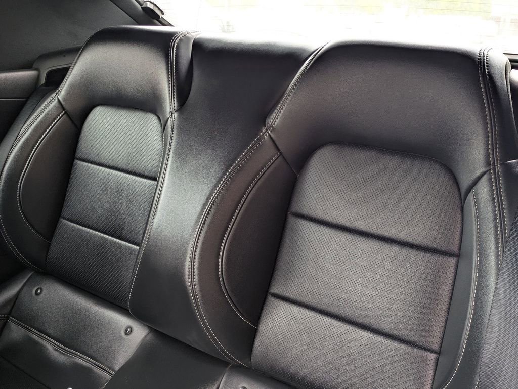 Used 2025 Ford Mustang Premium RWD image 30