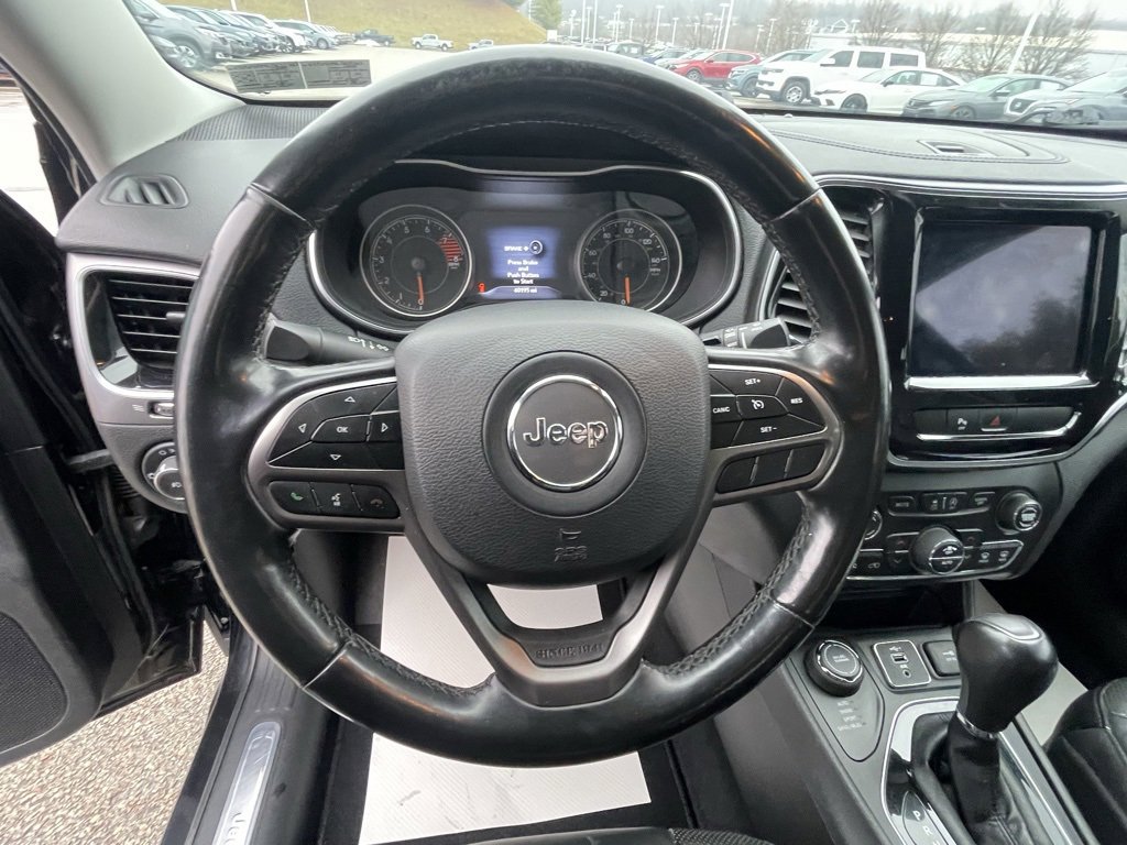Used 2020 Jeep Cherokee Limited image 31