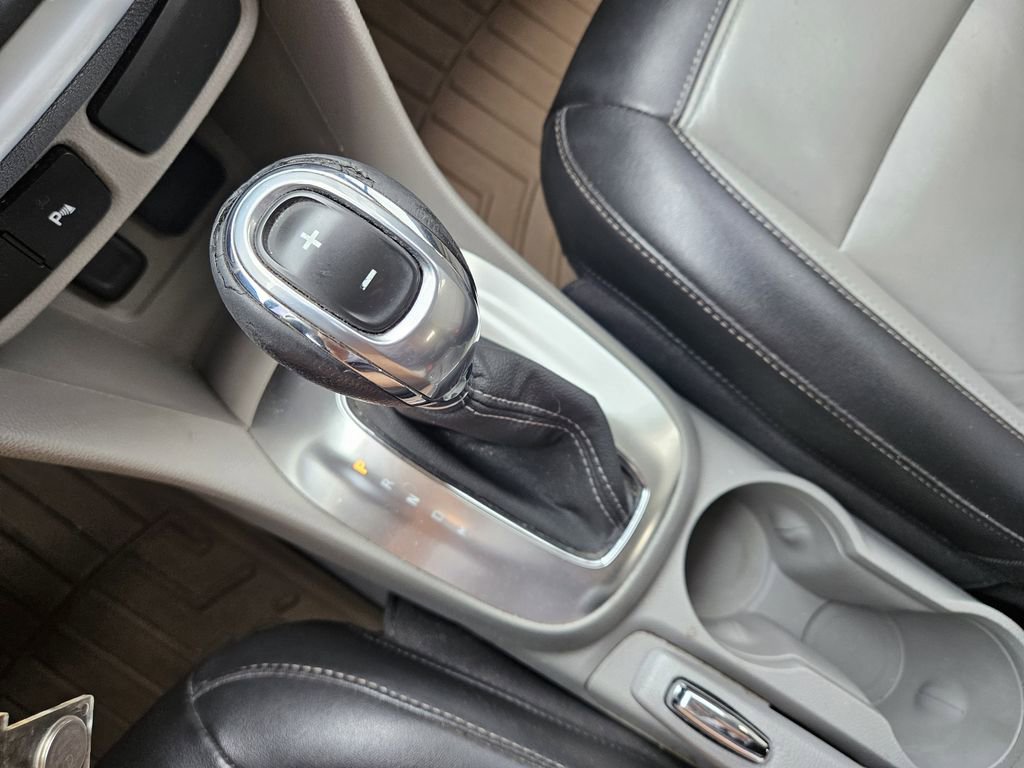 Used 2016 Buick Encore Premium image 15