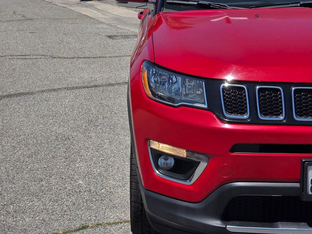 Used 2019 Jeep Compass Limited image 3