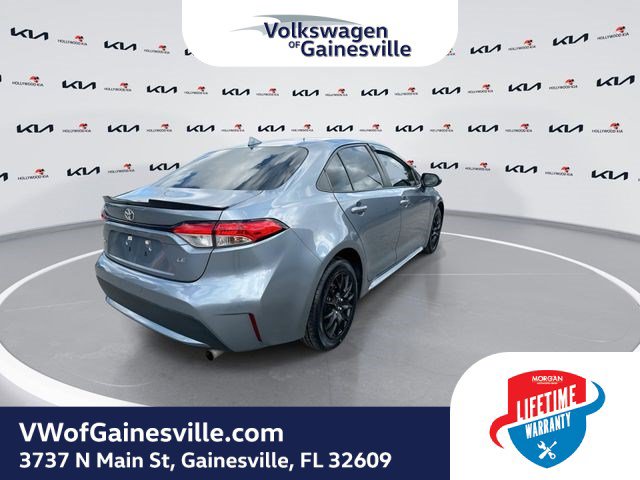 Used 2020 Toyota Corolla LE FWD image 8