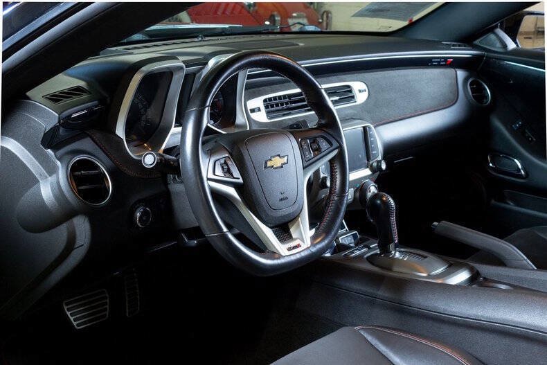 Used 2013 Chevrolet Camaro ZL1 RWD image 39
