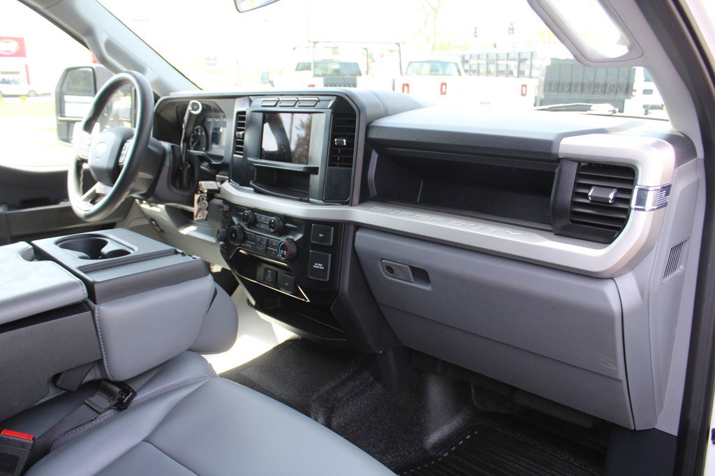 Used 2023 Ford F350 XL w/ XL Chrome Package AWD/4WD image 22