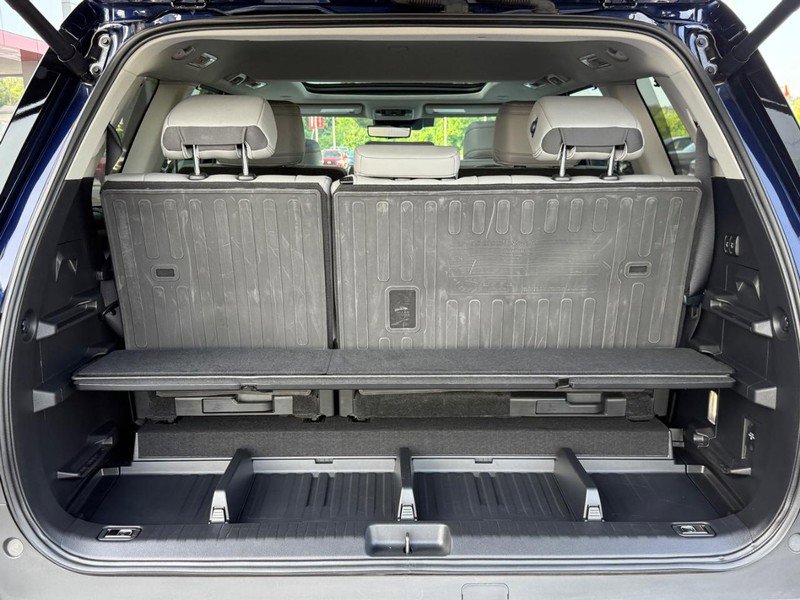 Used 2024 Toyota Sequoia Limited w/ Tow Technology Package image 4