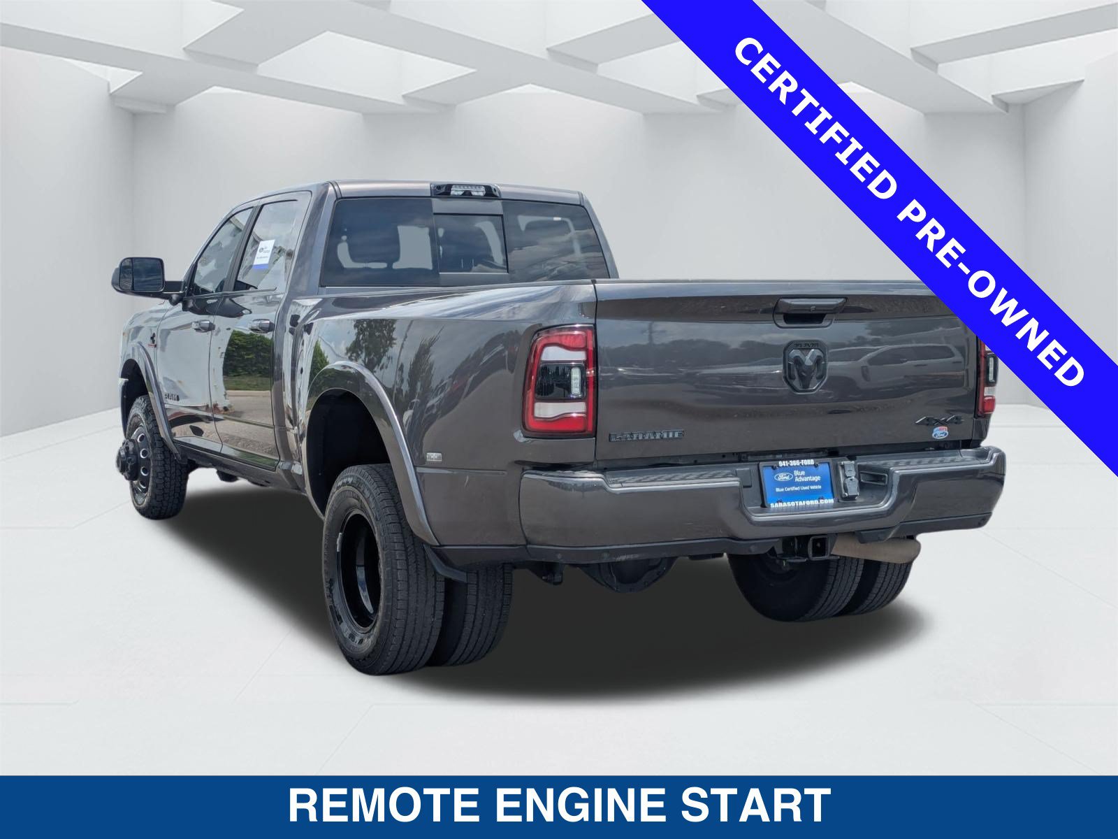 Used 2022 RAM 3500 Laramie w/ Night Edition AWD/4WD image 7