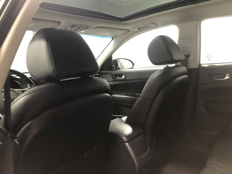 Used 2020 Kia Optima SE image 17