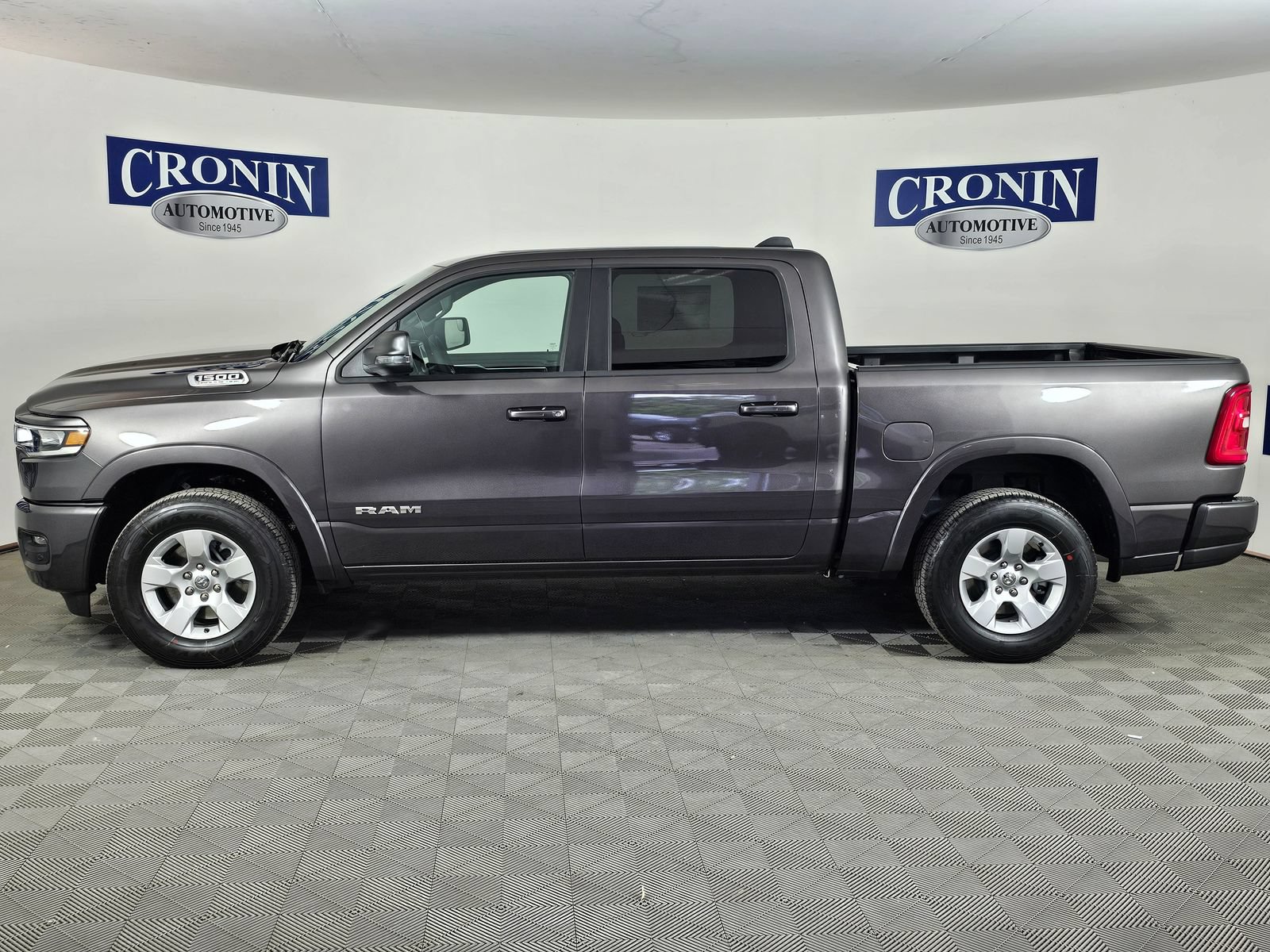 New 2026 RAM 1500 Big Horn AWD/4WD image 31