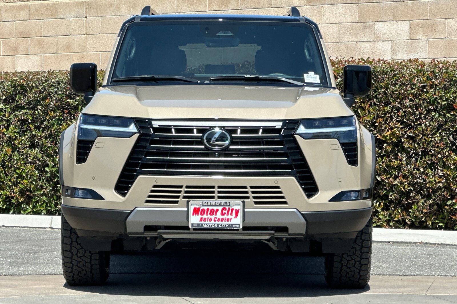 Used 2025 Lexus GX 550 image 9