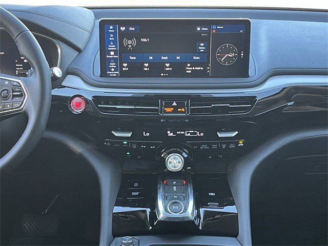 Used 2026 Acura MDX FWD image 17