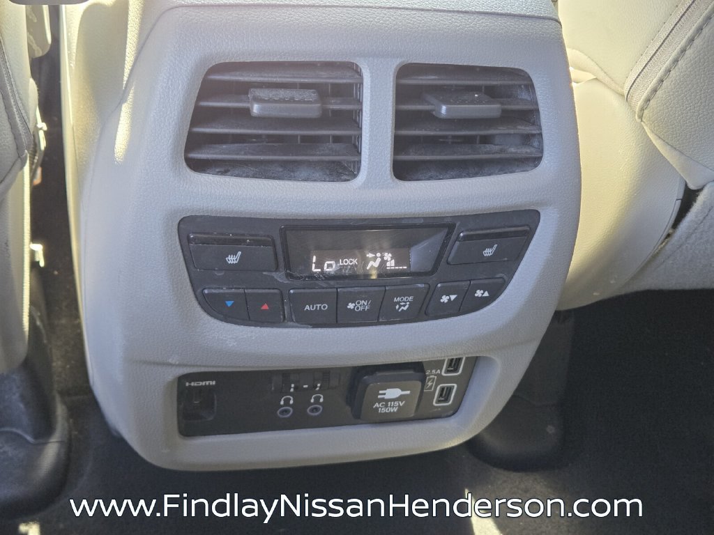 Used 2019 Honda Pilot Touring image 13