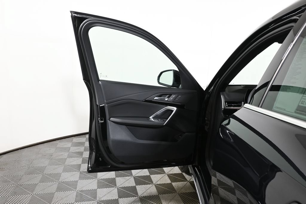 New 2027 BMW X1 xDrive28i AWD/4WD image 24