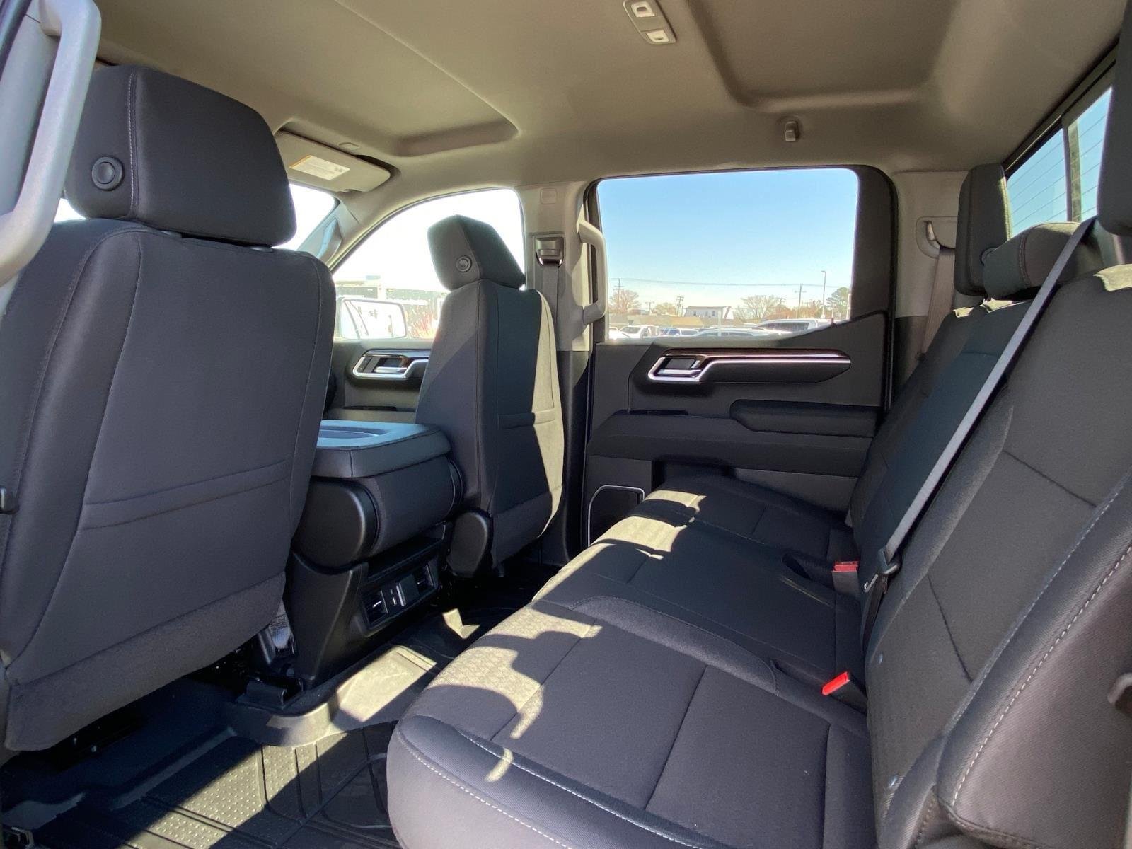 New 2026 Chevrolet Silverado 1500 LT w/ Safety Package AWD/4WD image 22