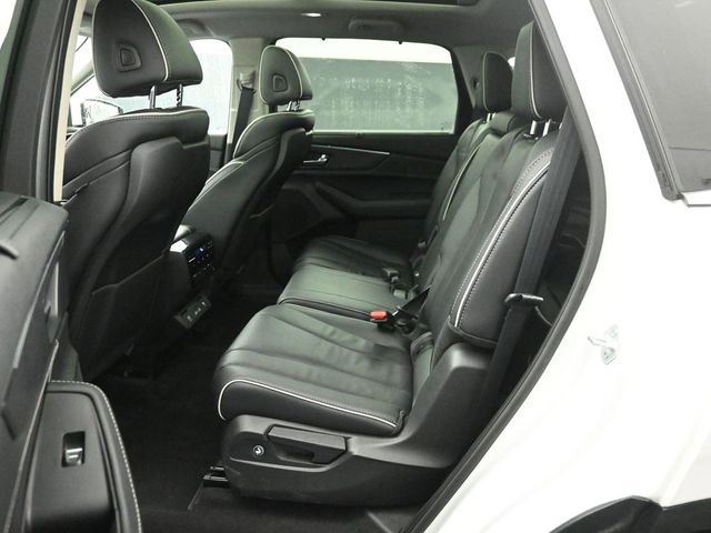 Used 2024 Acura MDX SH-AWD w/ Advance Package image 22