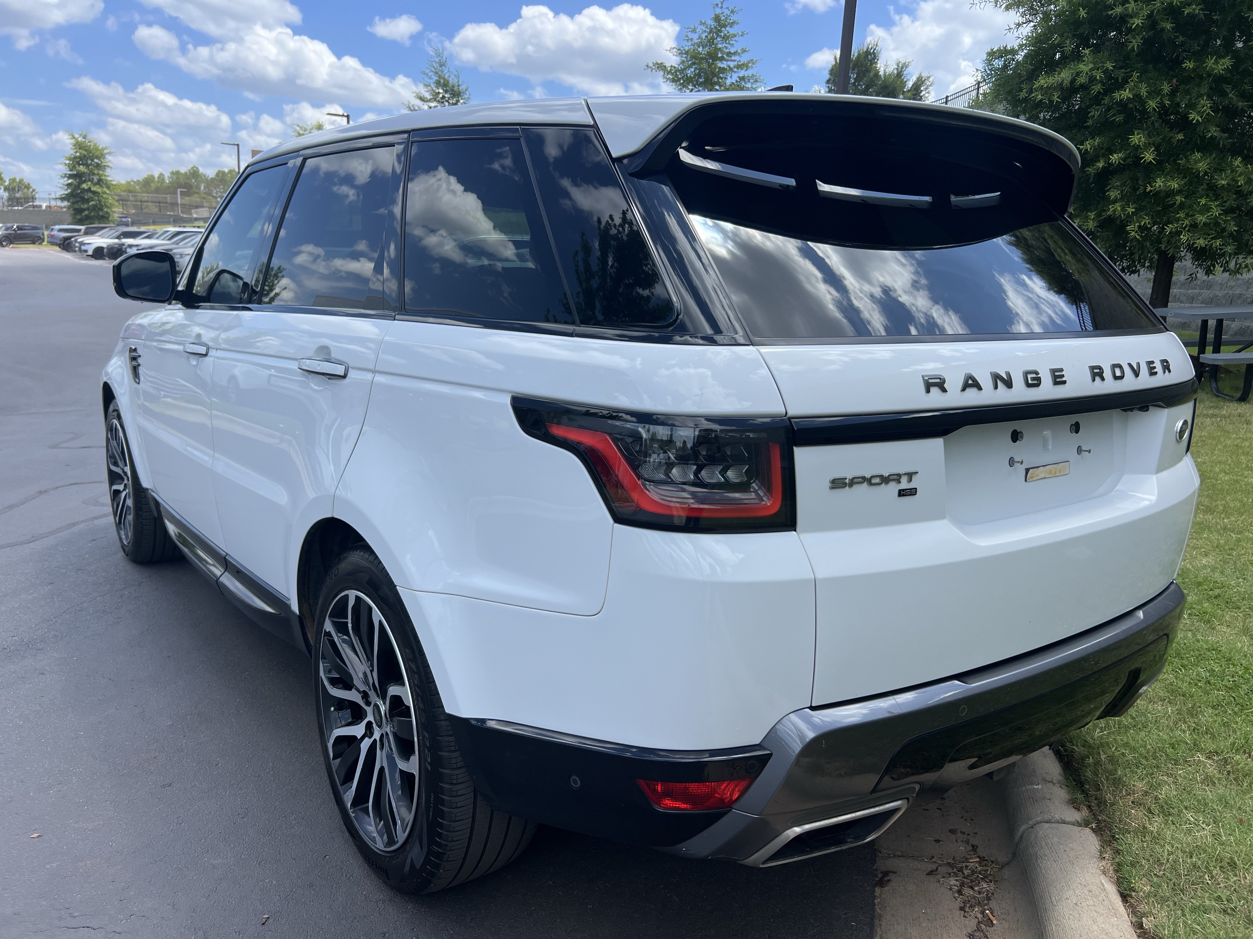 Used 2022 Land Rover Range Rover Sport HSE Silver Edition AWD/4WD image 5