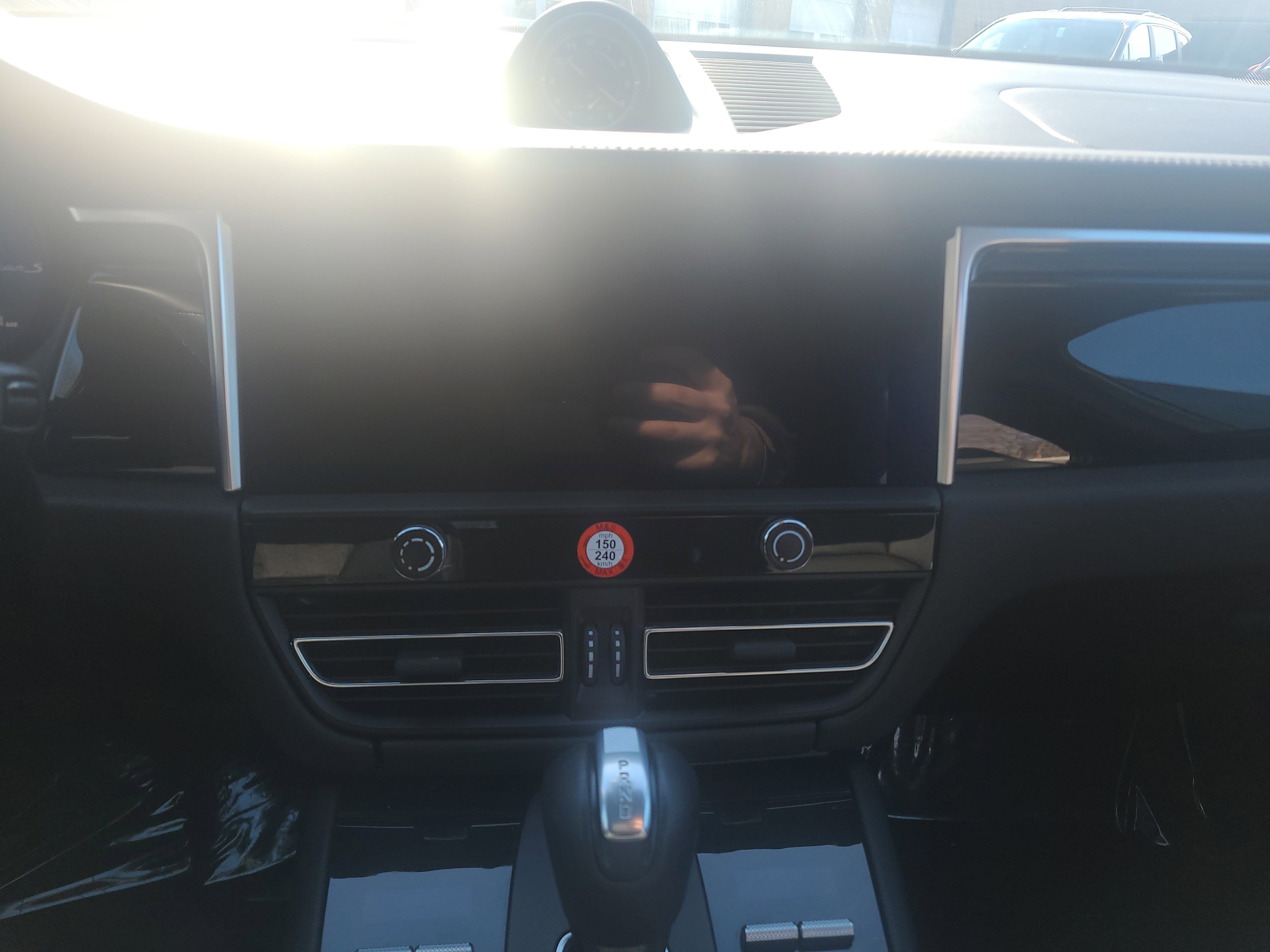 Used 2023 Porsche Macan S image 21