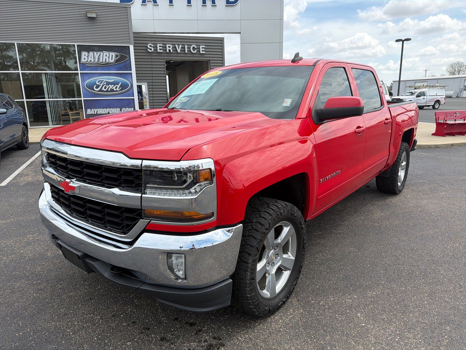 Used 2018 Chevrolet Silverado 1500 LT w/ All Star Edition image 2