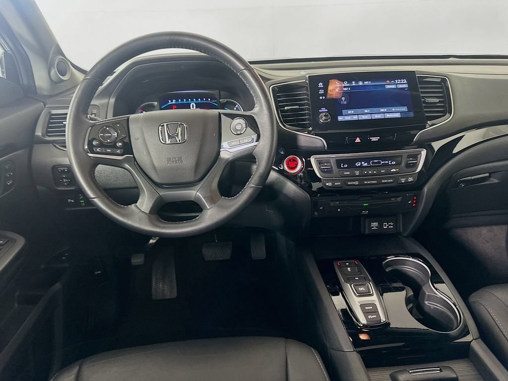 Certified 2022 Honda Pilot Touring image 22