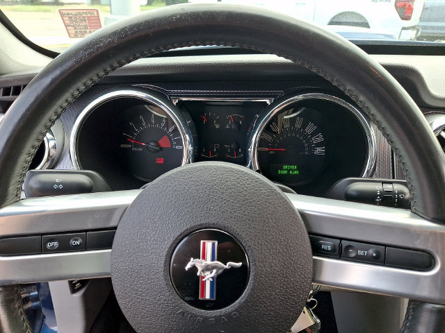 Used 2008 Ford Mustang GT Premium RWD image 18