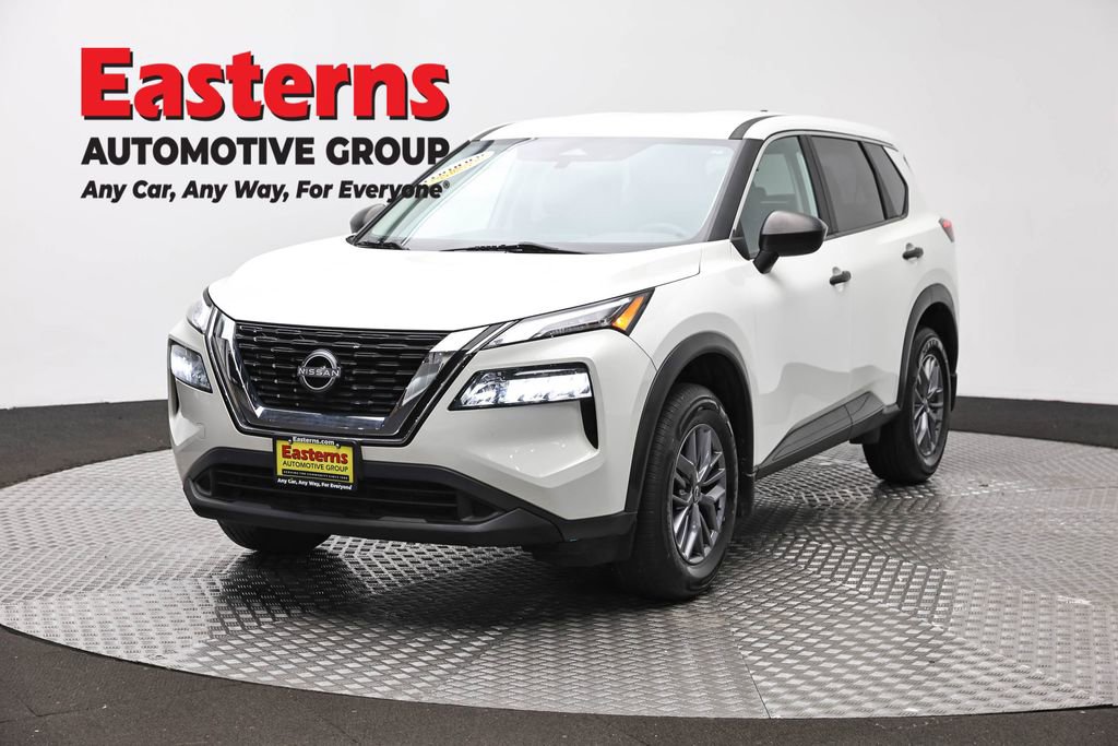 Used 2023 Nissan Rogue S AWD/4WD image 1