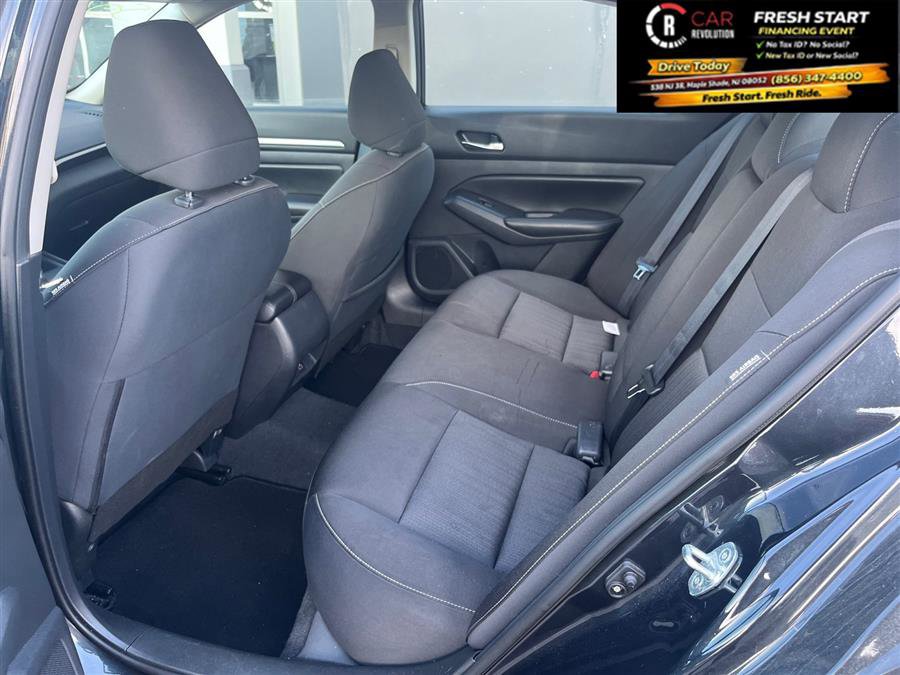 Used 2022 Nissan Altima 2.5 SV image 18