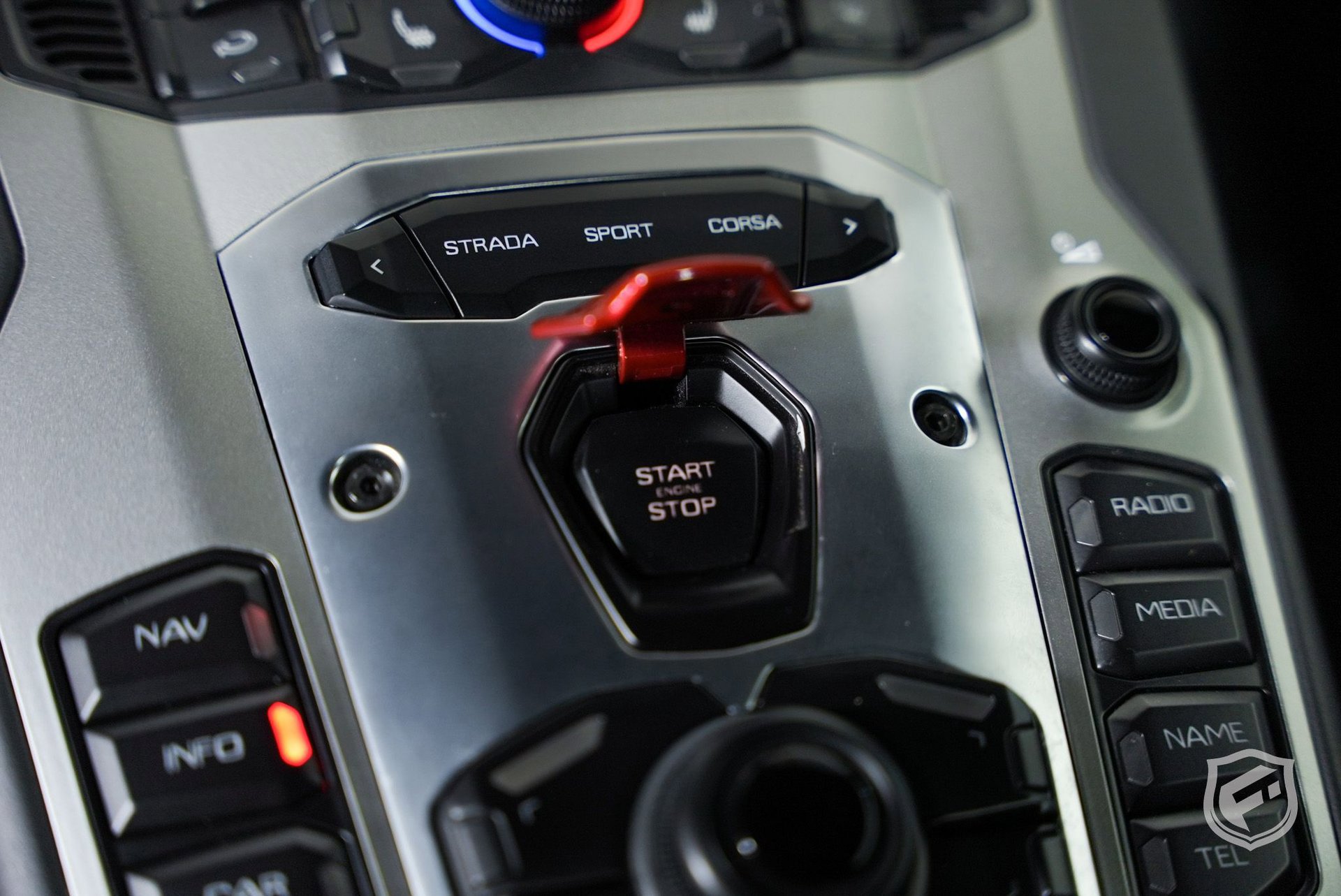 Used 2014 Lamborghini Aventador LP 700-4 image 31