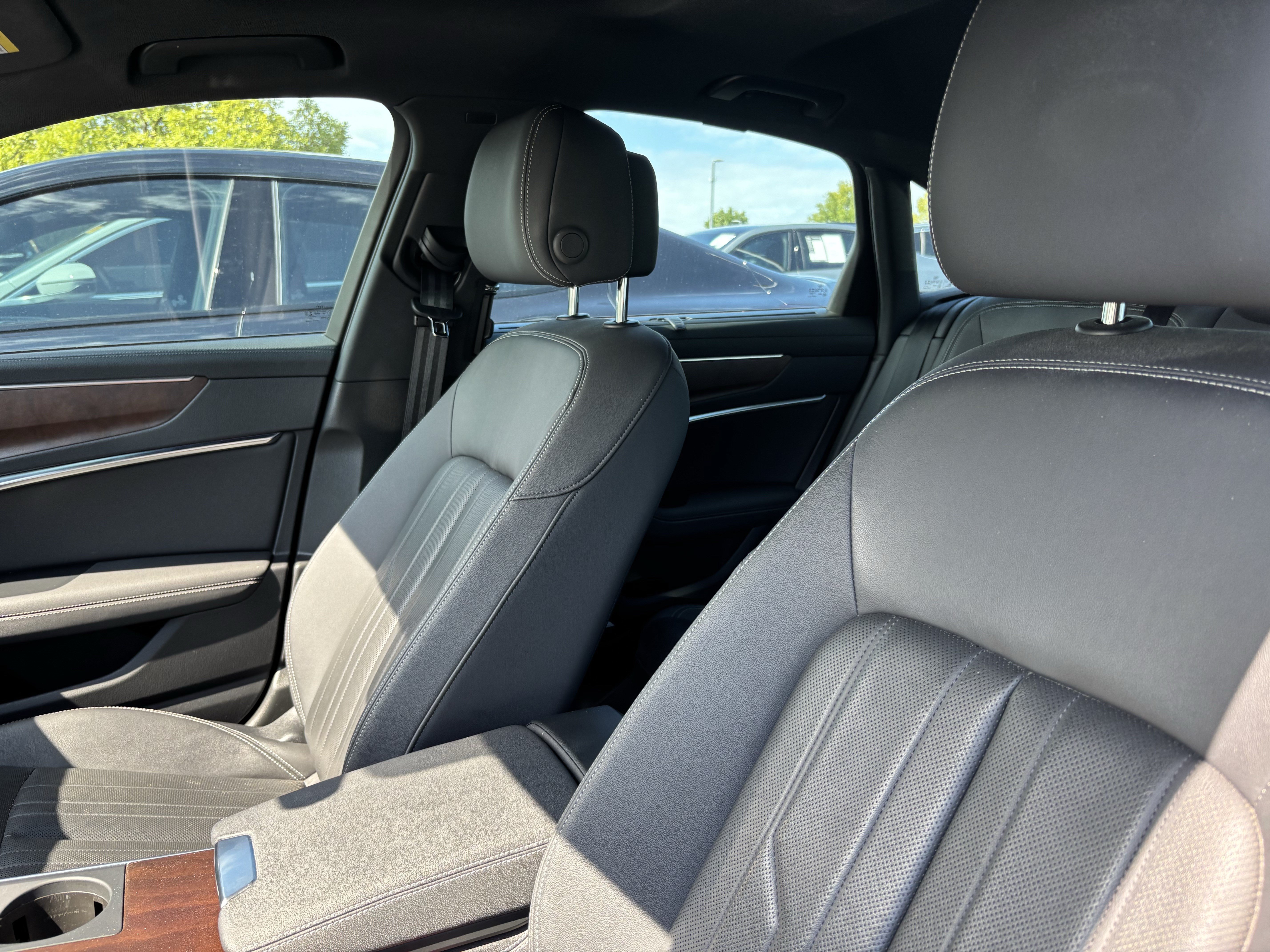 Used 2019 Audi A6 3.0T Premium Plus w/ Premium Plus Package AWD/4WD image 16