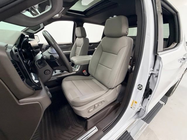 Certified 2024 Chevrolet Silverado 1500 LTZ w/ LTZ Premium Package AWD/4WD image 7