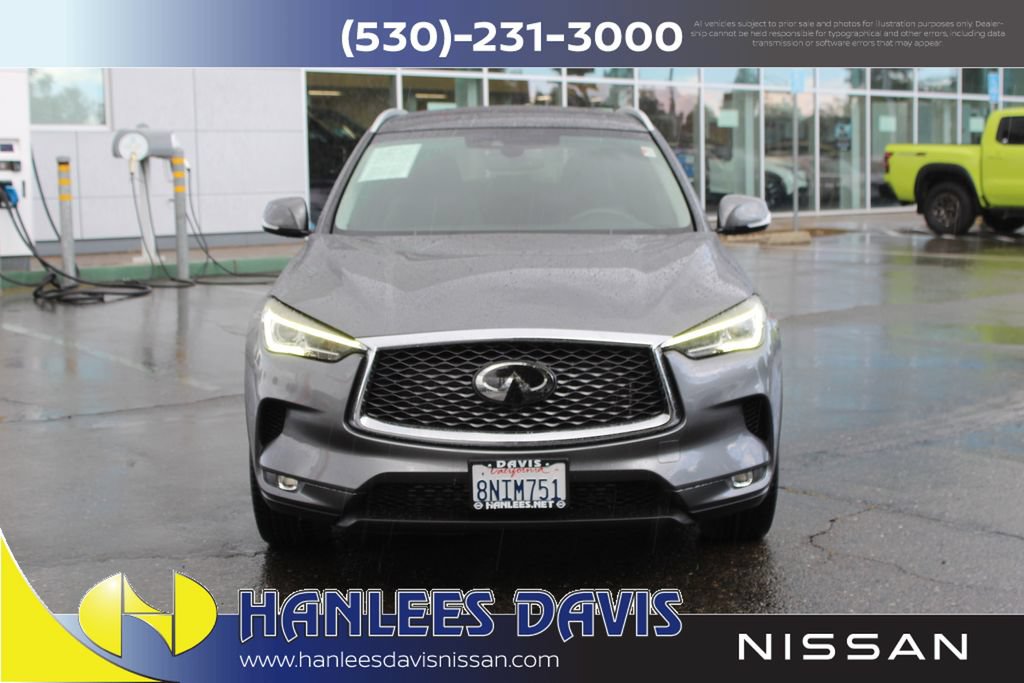 Used 2019 INFINITI QX50 Luxe w/ Navigation Package AWD/4WD image 4