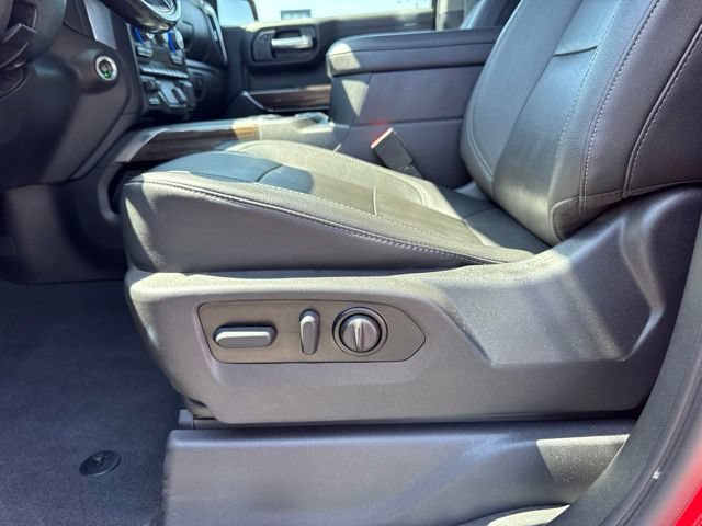 Used 2022 Chevrolet Silverado 1500 RST w/ Convenience Package II AWD/4WD image 17
