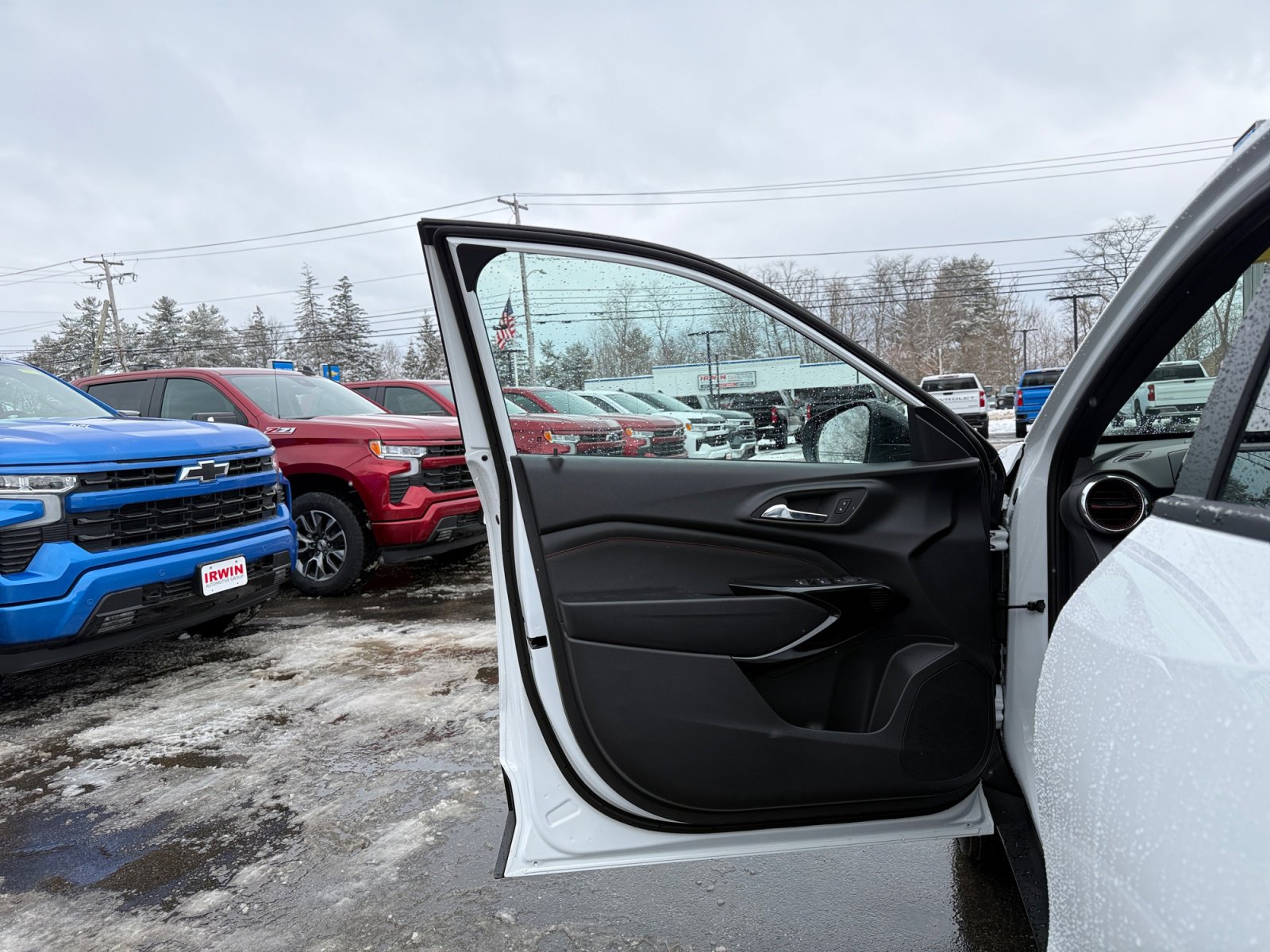 New 2026 Chevrolet Trax RS w/ Driver Confidence Package FWD image 23