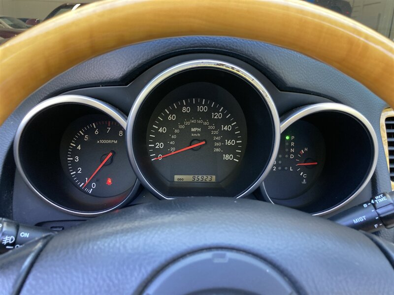 Used 2003 Lexus SC 430 Convertible RWD image 22