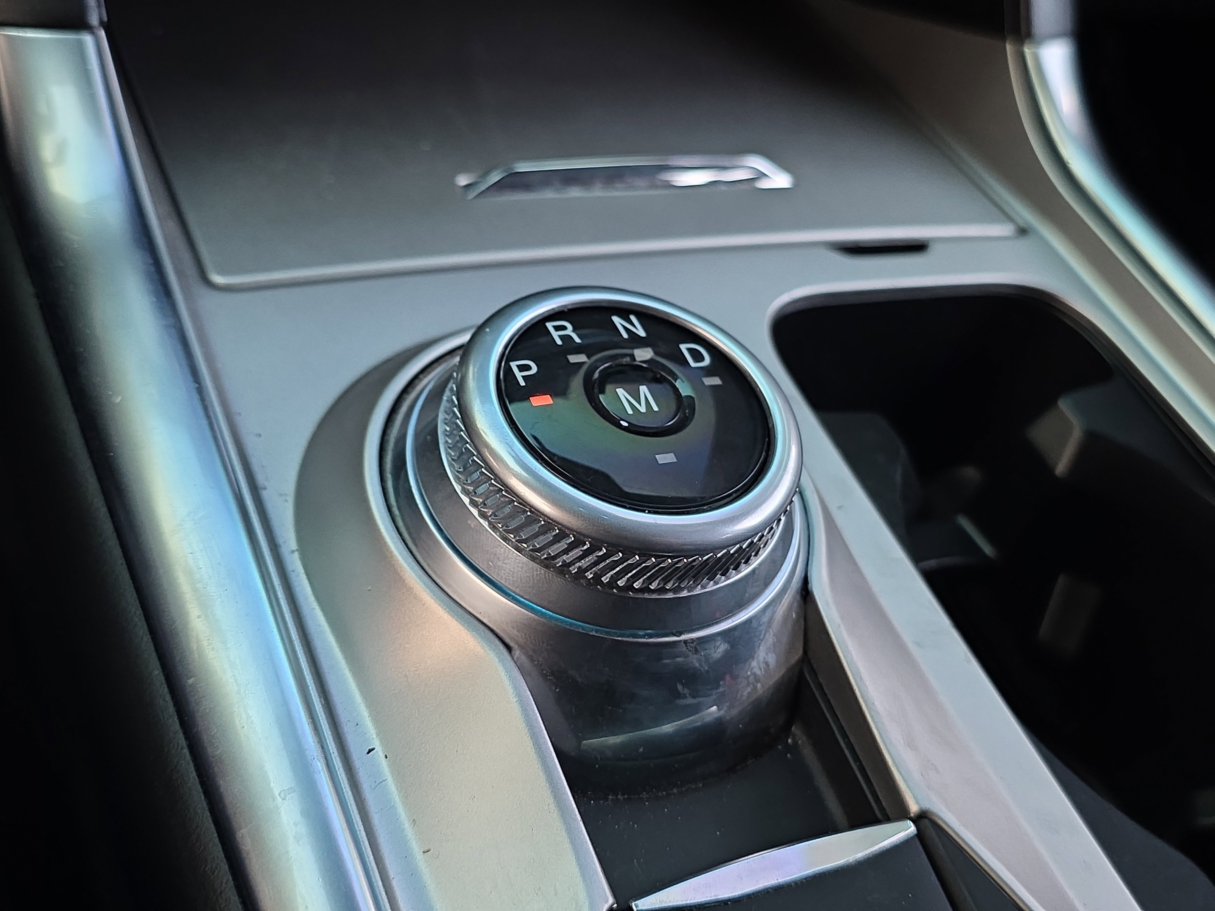 Used 2020 Ford Explorer ST image 24