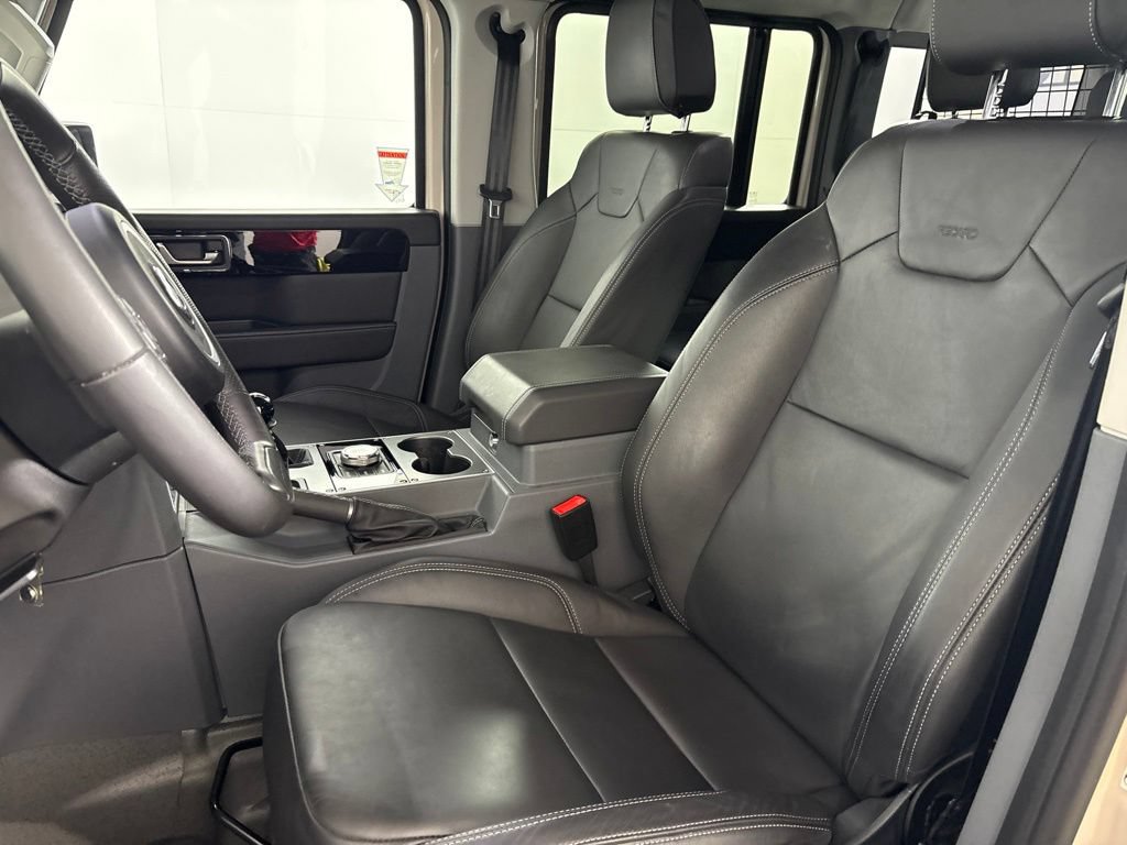 Used 2025 INEOS Grenadier Station Wagon AWD/4WD image 22
