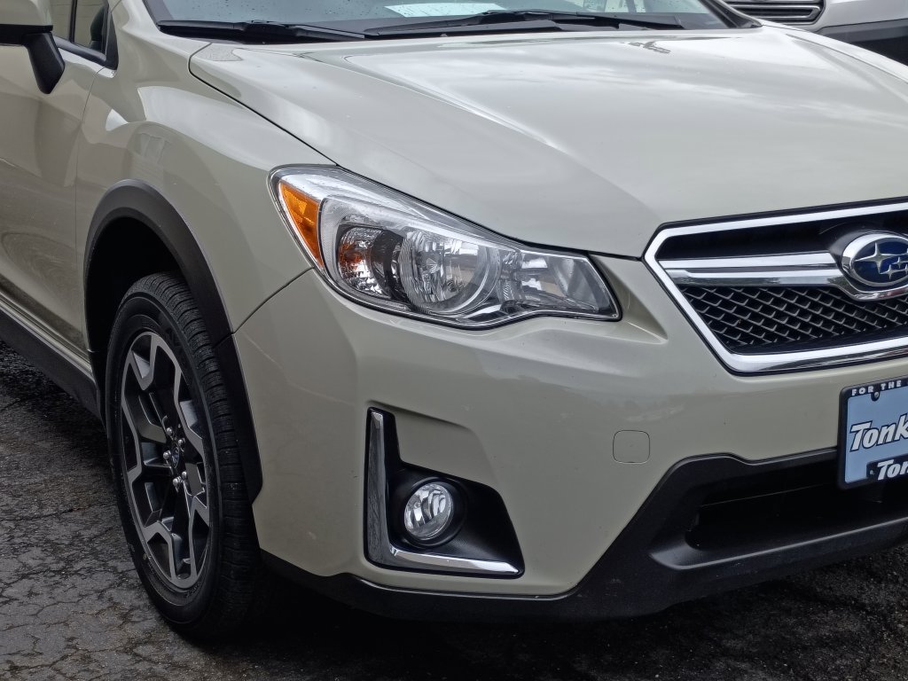 Used 2017 Subaru Crosstrek 2.0i Limited w/ Popular Package #2 AWD/4WD image 11