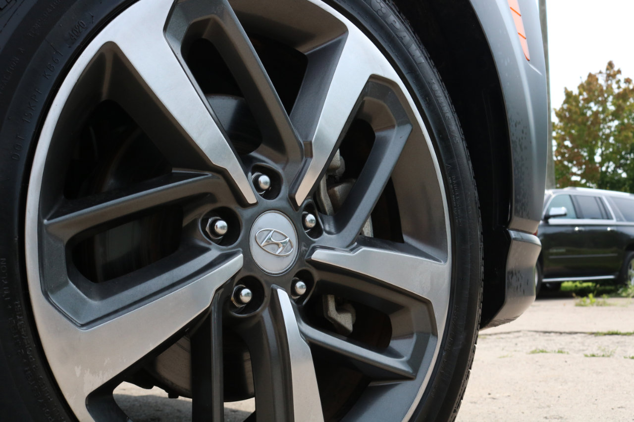 Used 2021 Hyundai Kona Limited w/ Winter Weather Package image 6