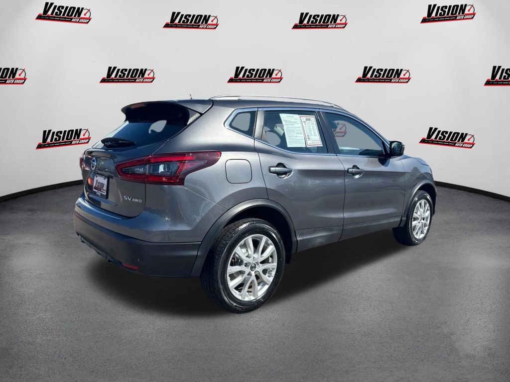 Used 2020 Nissan Rogue Sport SV image 5
