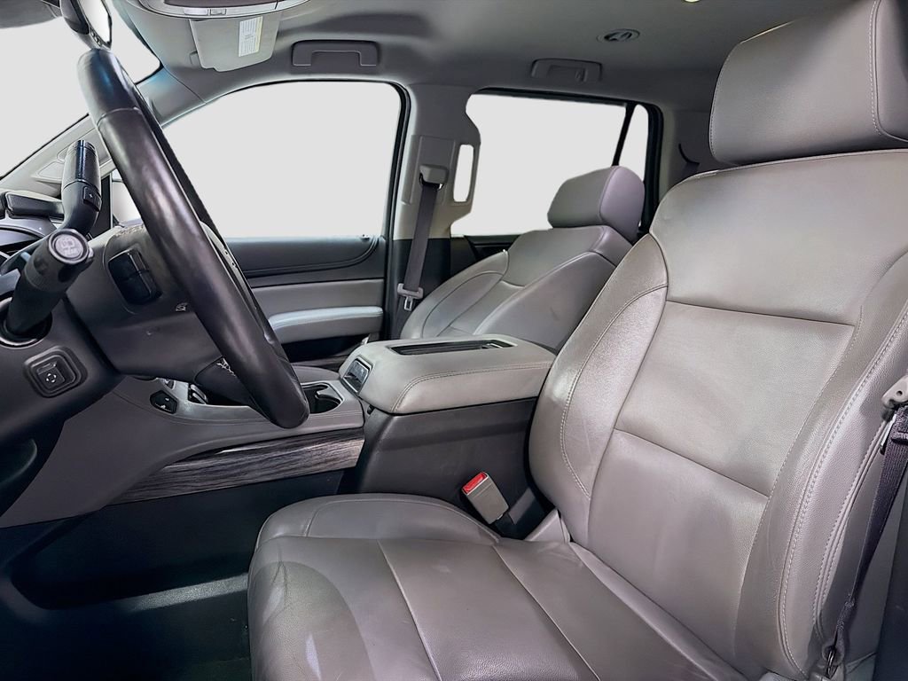 Used 2017 Chevrolet Tahoe LT w/ Luxury Package AWD/4WD image 23