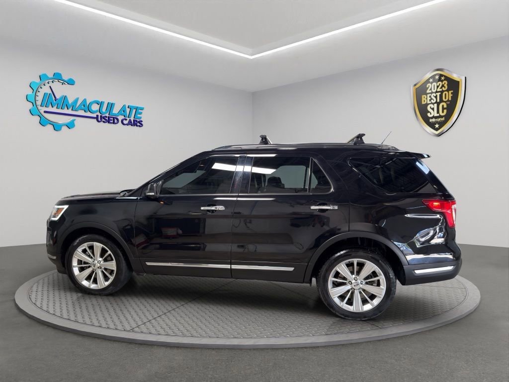 Used 2019 Ford Explorer Limited w/ Class III Trailer Tow Package AWD/4WD image 2