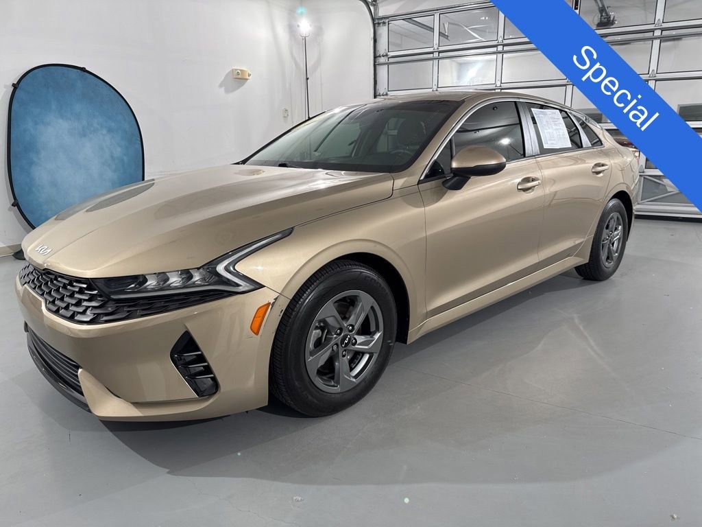 Used 2022 Kia K5 LXS FWD image 3