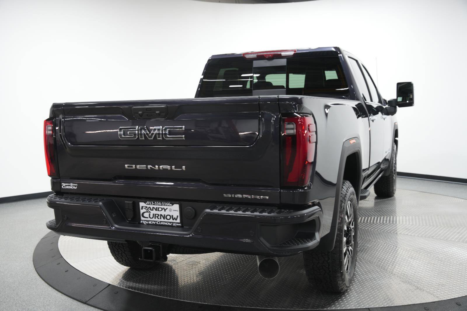 New 2026 GMC Sierra 2500 Denali Ultimate image 9