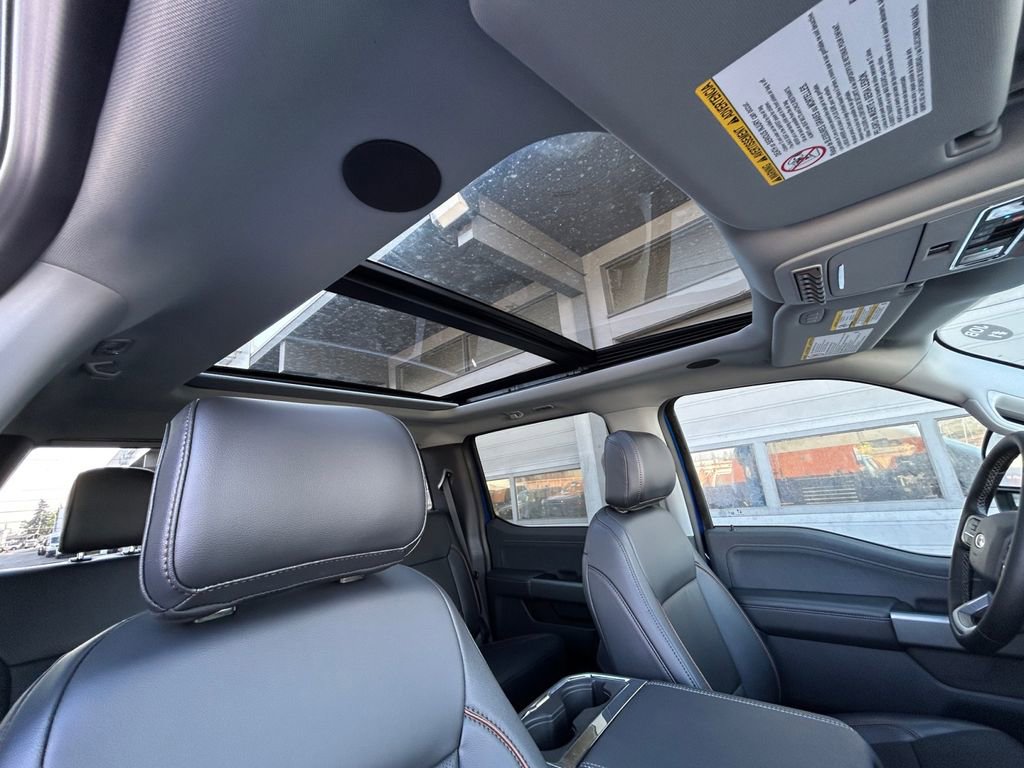 New 2026 Ford F350 Lariat w/ Black Appearance Package image 28