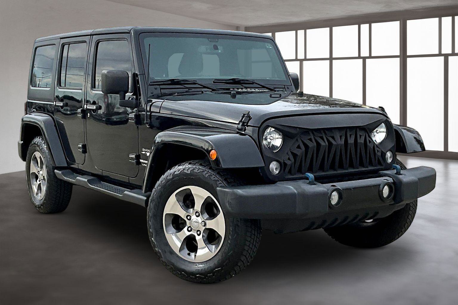 Used 2018 Jeep Wrangler Unlimited Sahara image 12