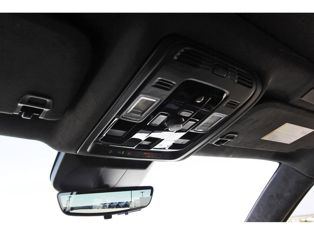 New 2026 Cadillac Escalade ESV Platinum Sport w/ LPO, ONYX Package image 22