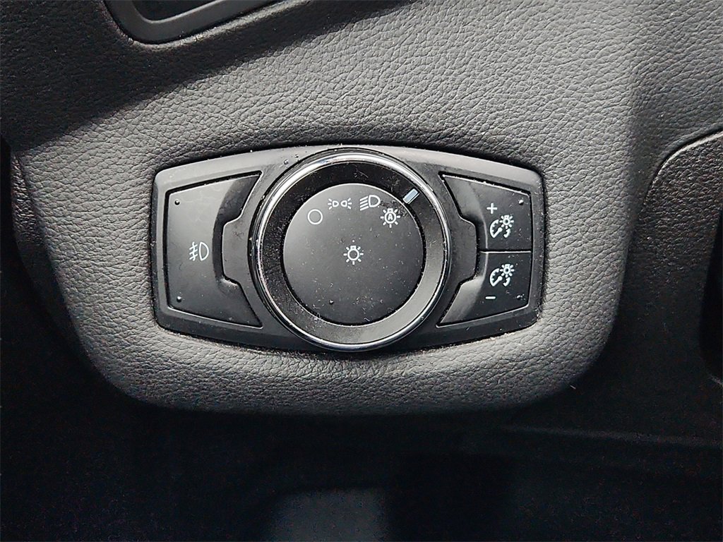 Used 2014 Ford Escape SE w/ Equipment Group 201A image 19