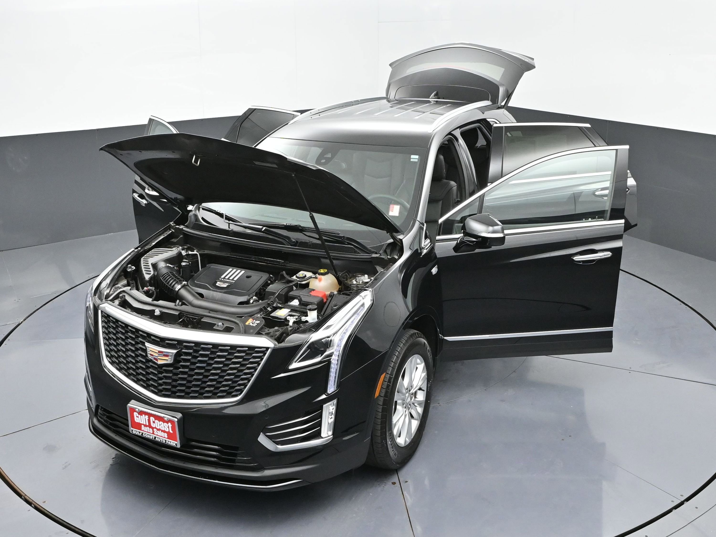Used 2024 Cadillac XT5 Luxury w/ LPO, Floor Liner Package image 45