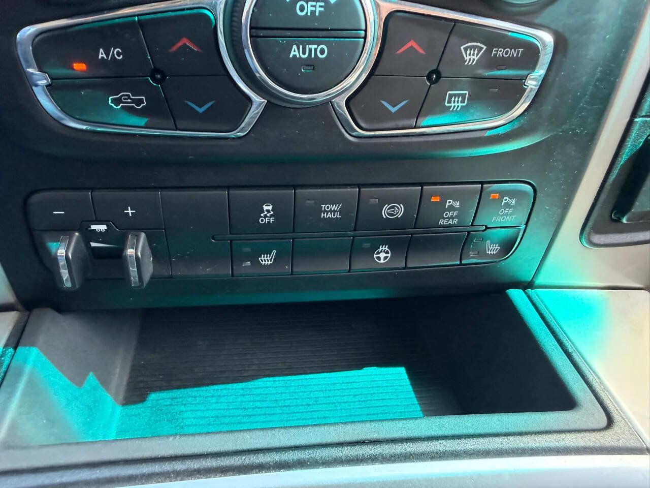 Used 2016 RAM 2500 Outdoorsman AWD/4WD image 39