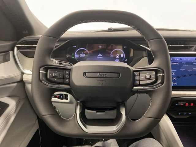 Used 2026 Jeep Cherokee Limited AWD/4WD image 17