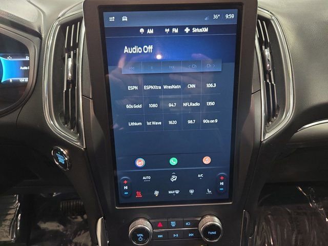 Used 2024 Ford Edge Titanium image 25