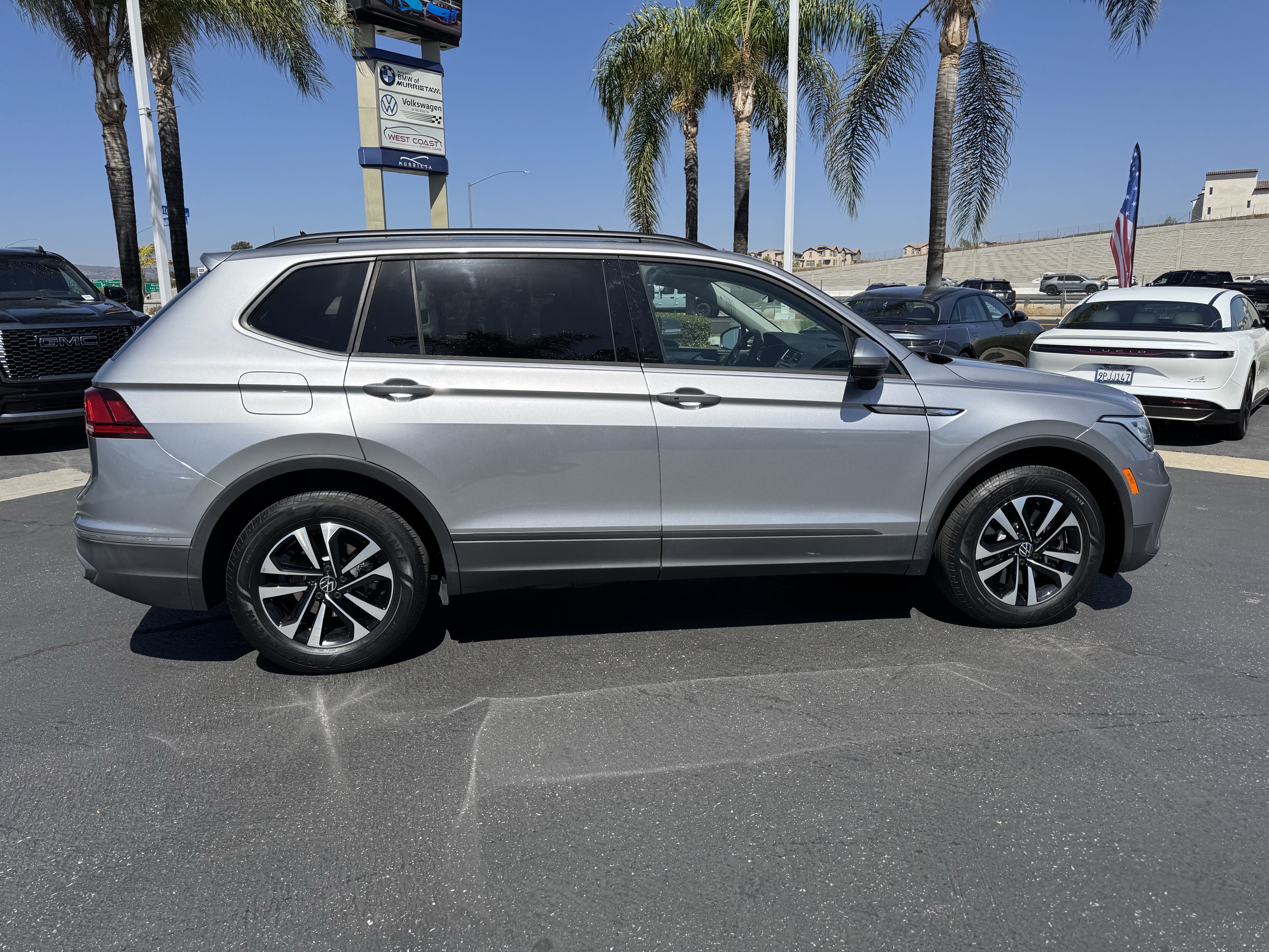 Used 2024 Volkswagen Tiguan S FWD image 9