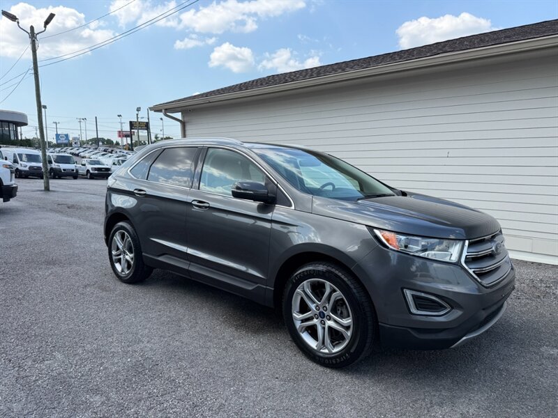 Used 2016 Ford Edge Titanium w/ Technology Package AWD/4WD image 2